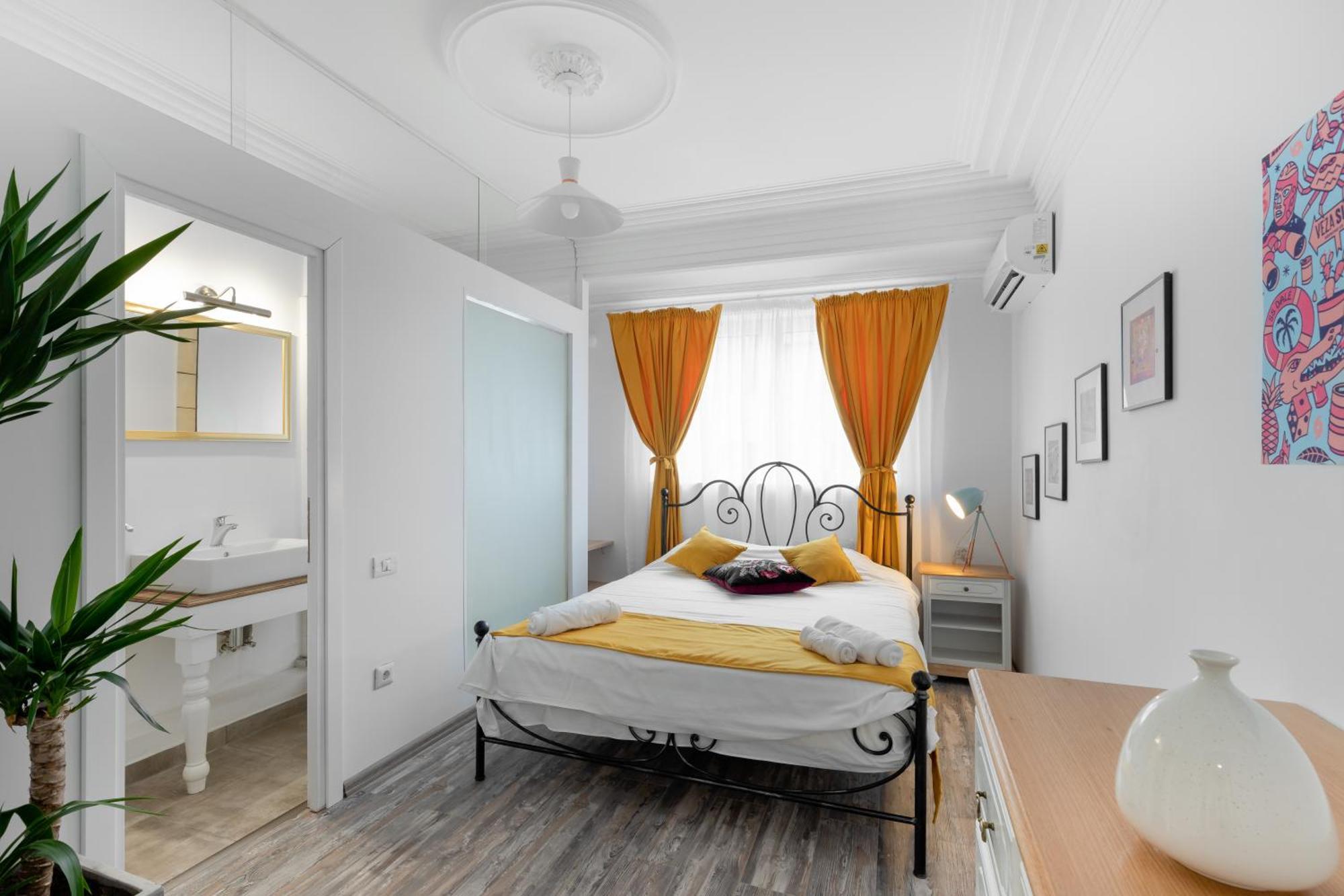 Historical Center 5 Apartment Bucureşti Ngoại thất bức ảnh